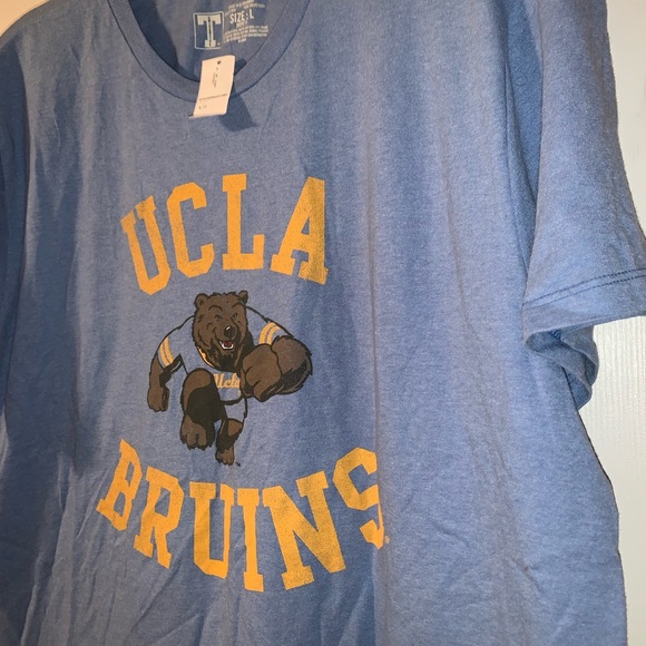 ๐ป UCLA Bruins Marquee Charging Bear Tee ๐ป - Picture 4 of 5